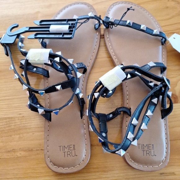 Time and Tru Shoes - Time & Tru Flat Sandals